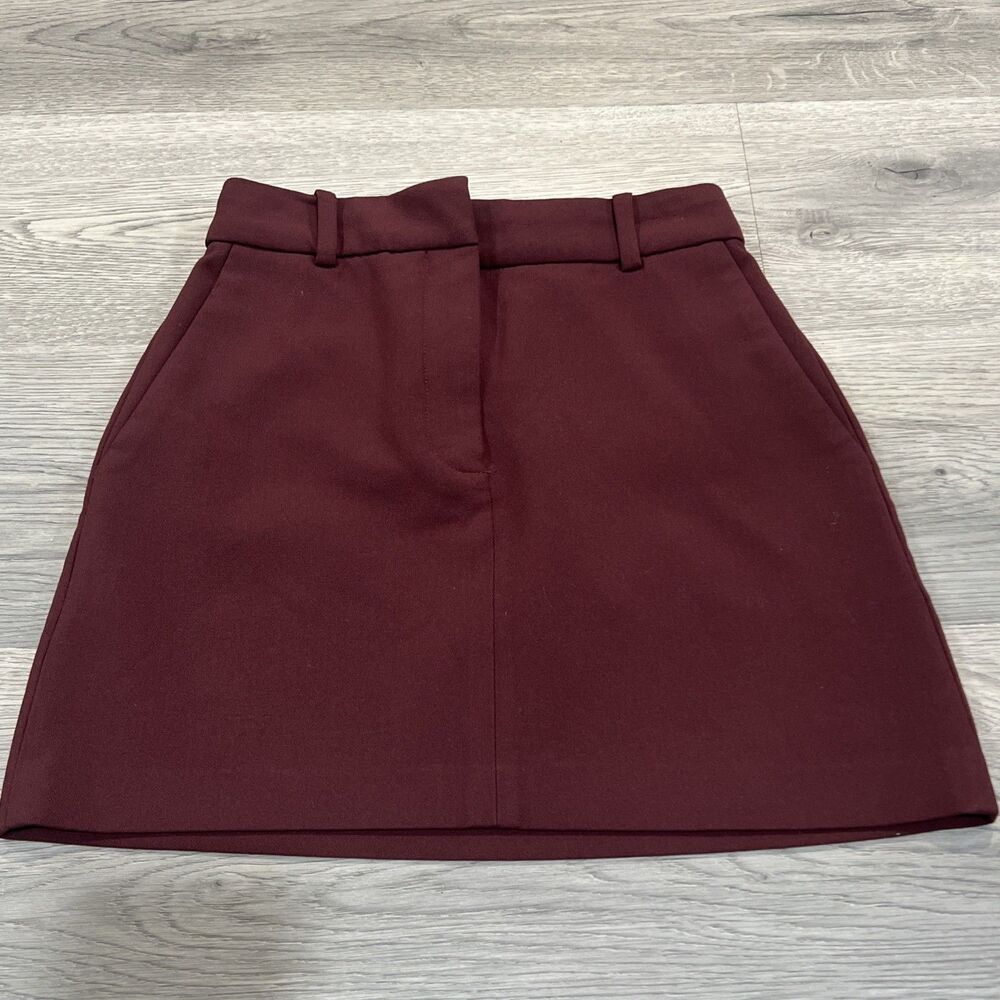Babaton Burgandy Hopper Skirt Size 0